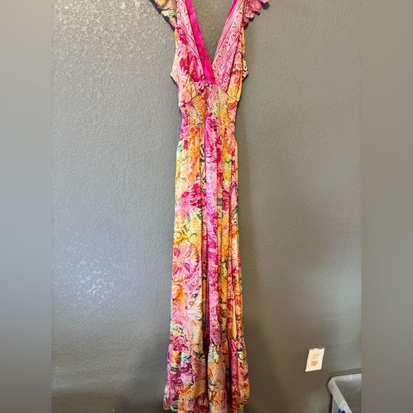 Elegant Pink Floral Maxi Dress - Picture 1 of 6